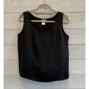 Womens 100% Silk Blouse Size Medium Tank Top Day to Night Basic Everyday Cami